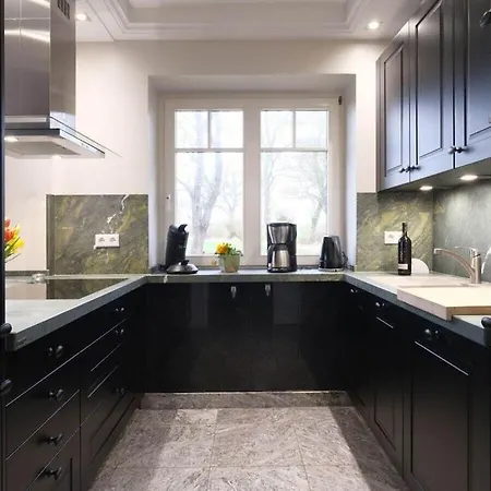 La Cigale Comfortable *